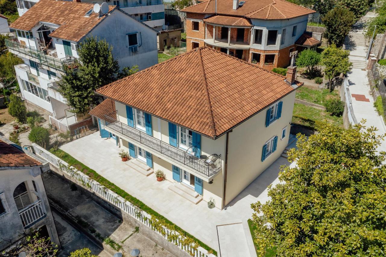 Magnolia Apartments 2 Херцег-Нови Экстерьер фото